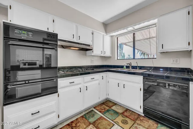 $285,000 | 10517 West Cumberland Drive, Sun City, AZ 85351