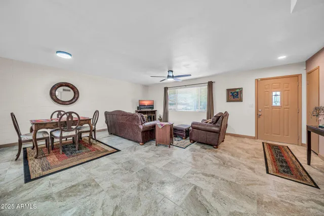 $285,000 | 10517 West Cumberland Drive, Sun City, AZ 85351