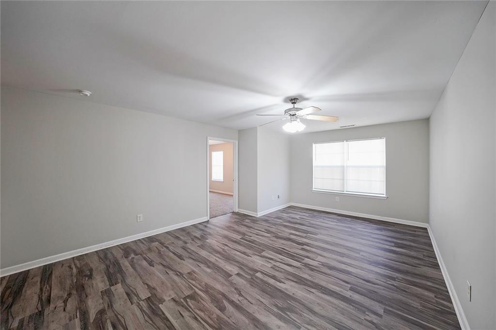 703 Stonehaven Circle Cartersville, GA 30121 - Photo 3 of 18