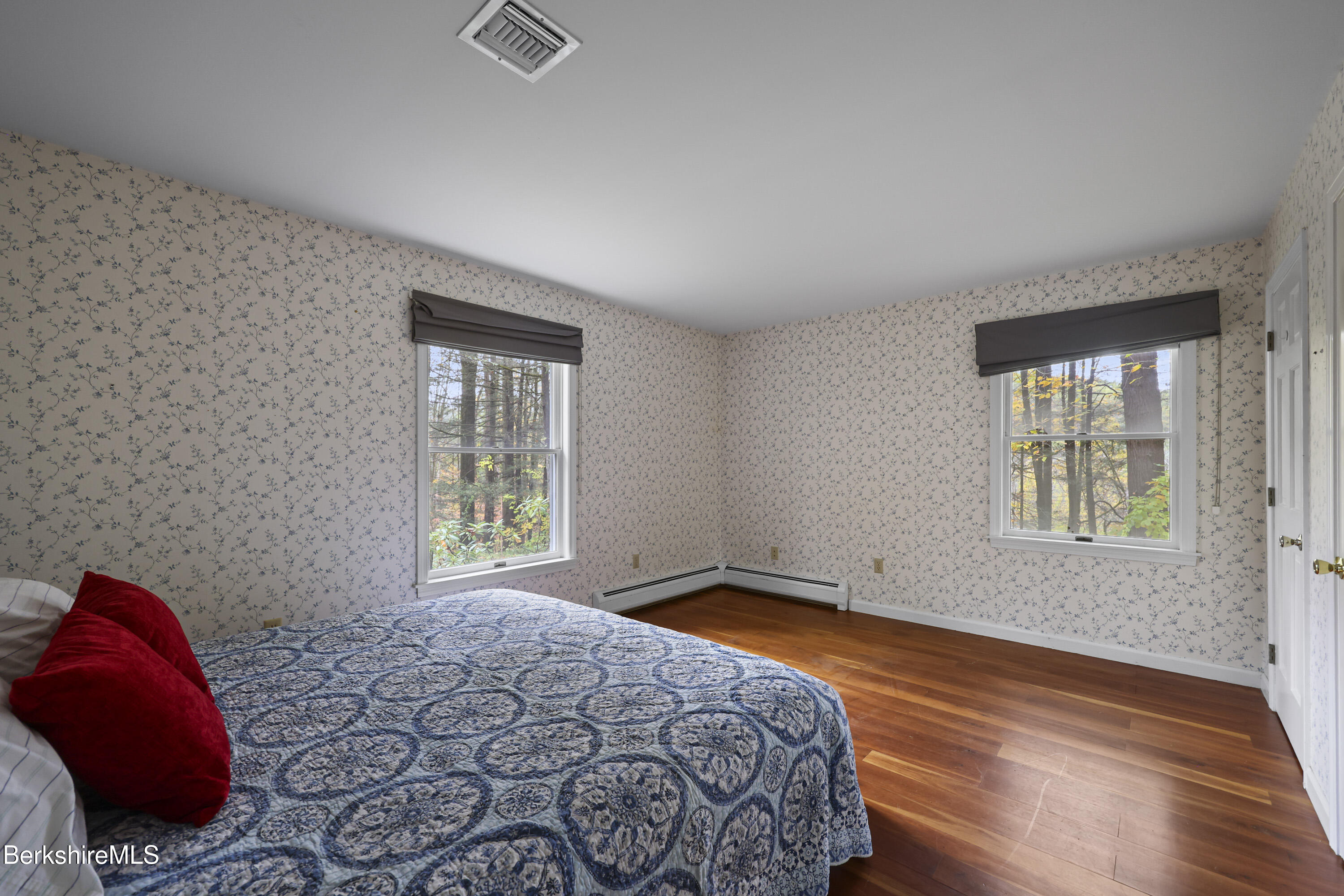 36 Glendale Road Stockbridge, MA 01262 - Photo 20 of 35 Bedroom 2-1