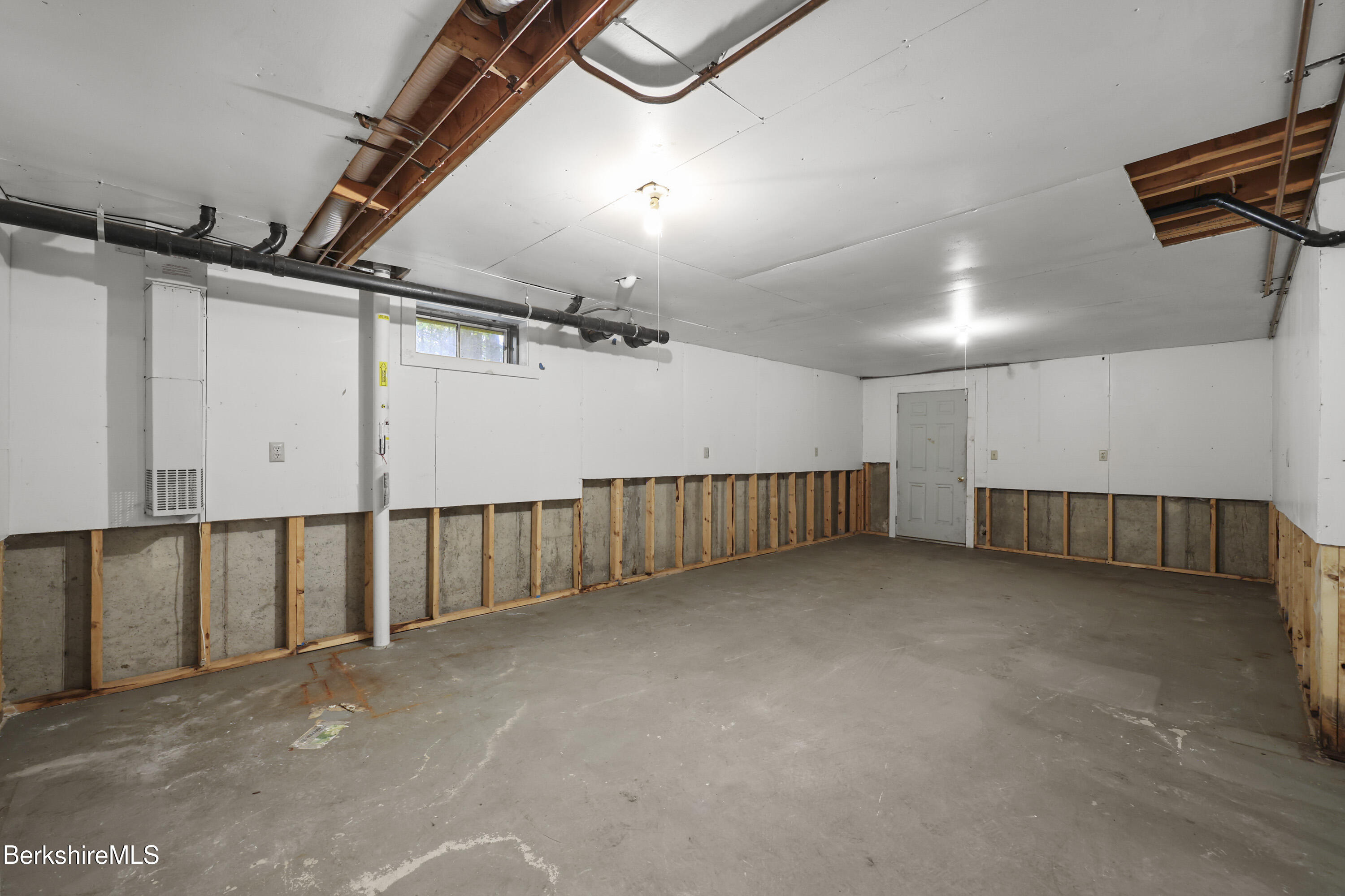 36 Glendale Road Stockbridge, MA 01262 - Photo 32 of 35 Lower Level to bulk head door