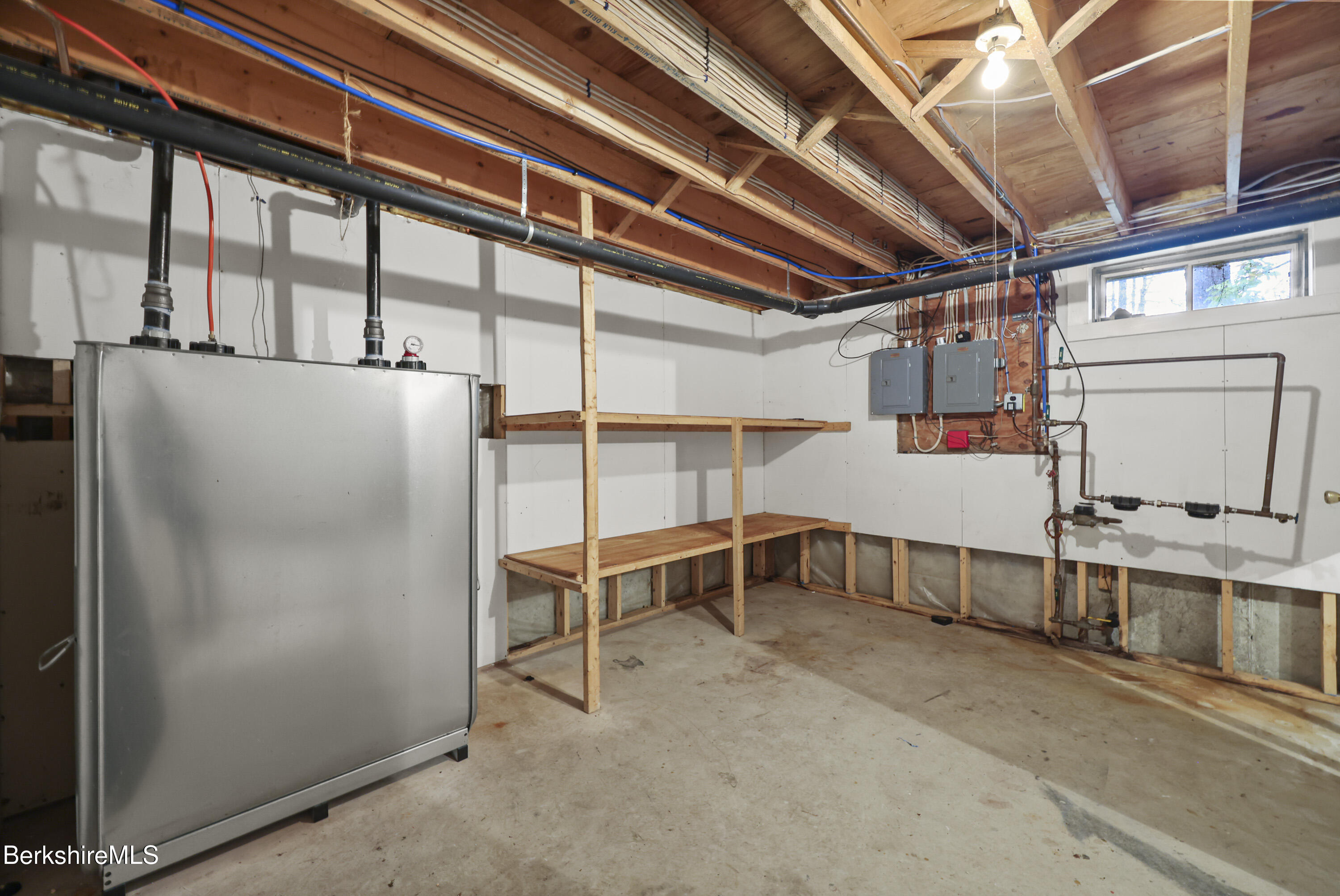 36 Glendale Road Stockbridge, MA 01262 - Photo 34 of 35 Lower Level New Oil Tank