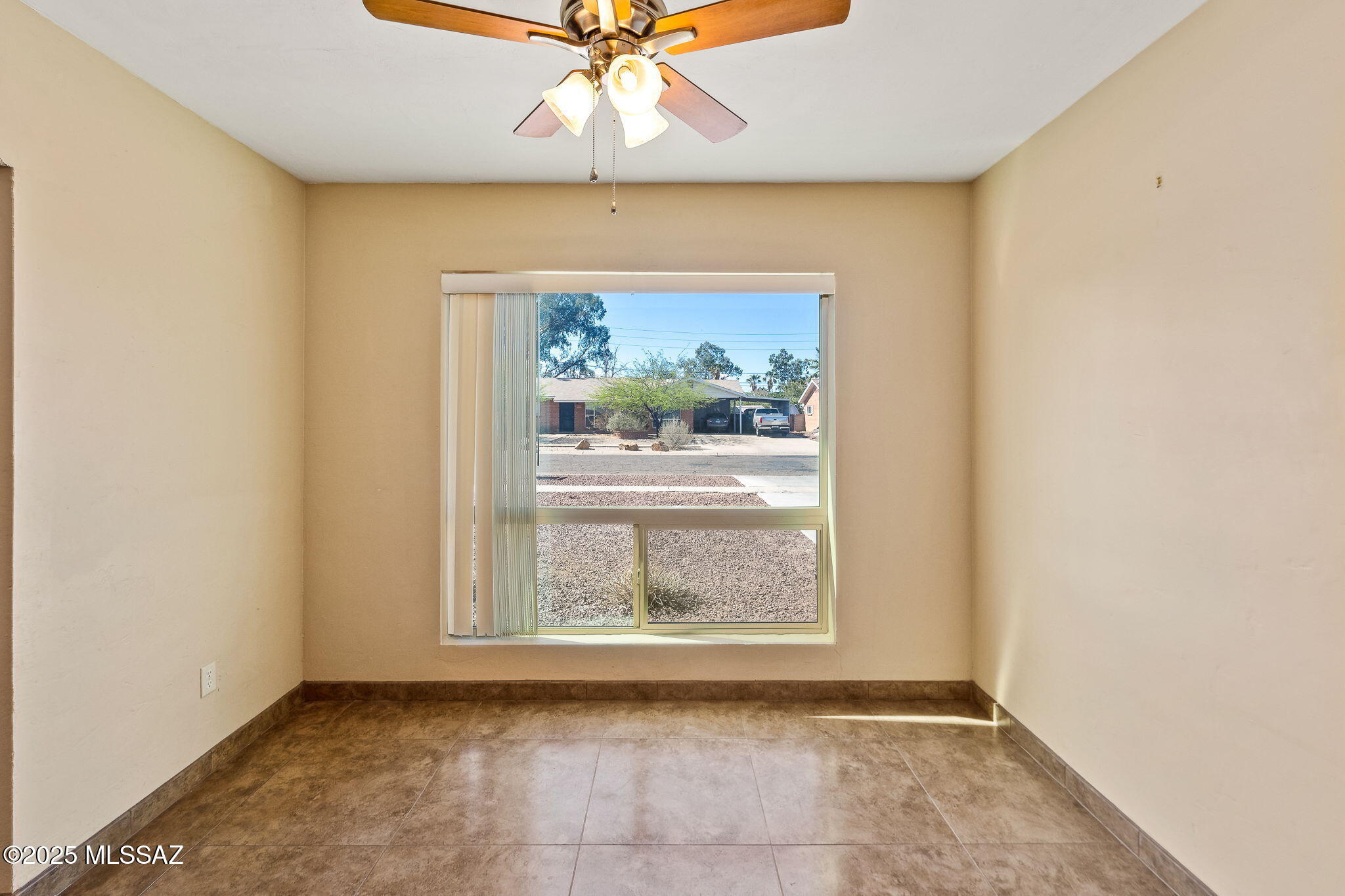 6333 East Julia Street Tucson, AZ 85710 - Photo 12 of 27