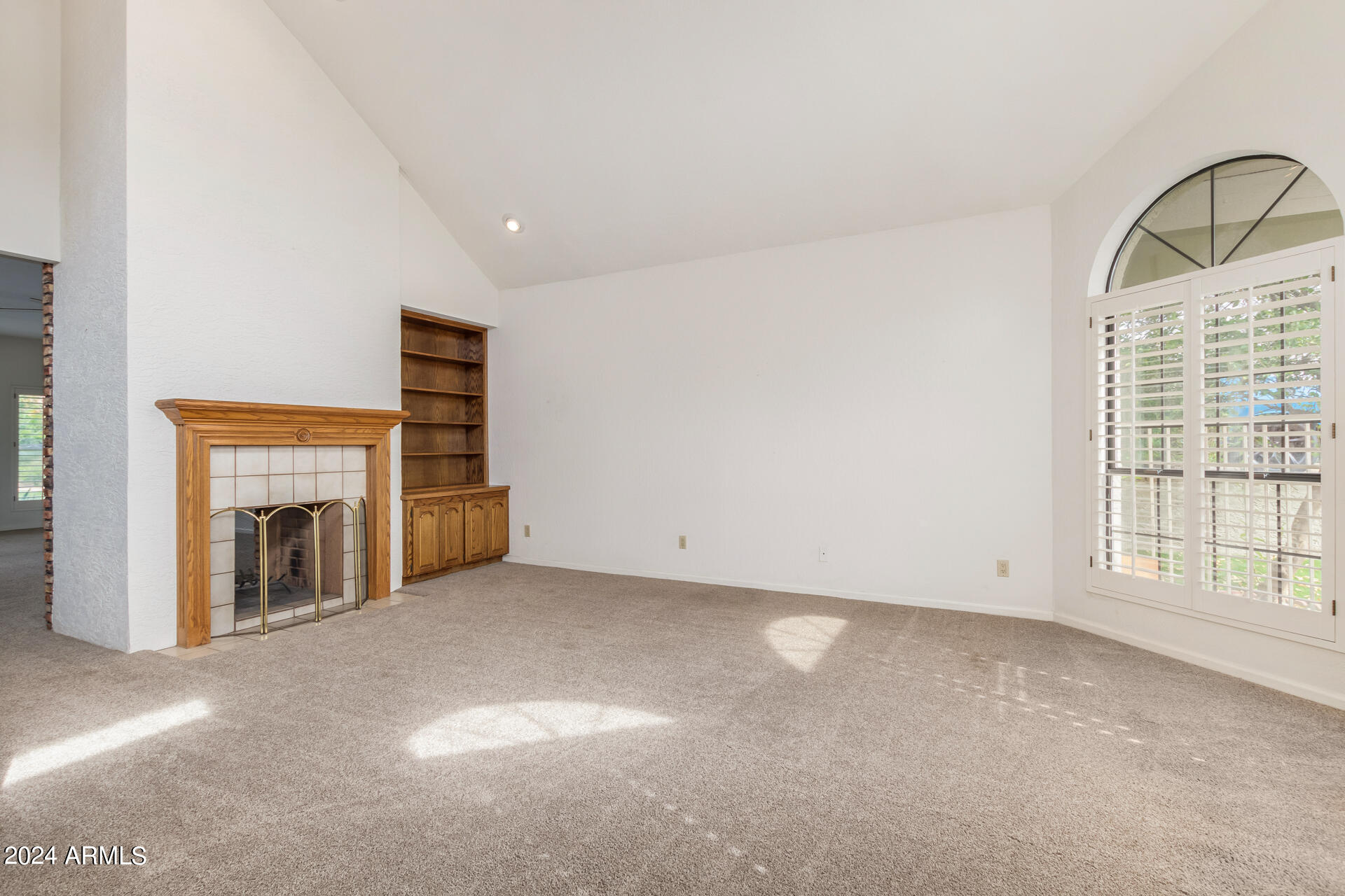 228 West Royal Palm Road Phoenix, AZ 85021 - Photo 12 of 63 0002-02 - Royal Palm