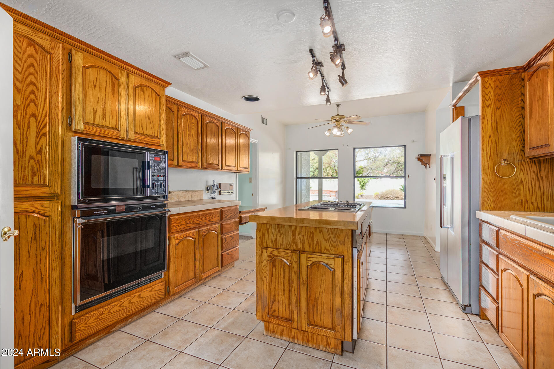 228 West Royal Palm Road Phoenix, AZ 85021 - Photo 18 of 63 0014-14 - Royal Palm