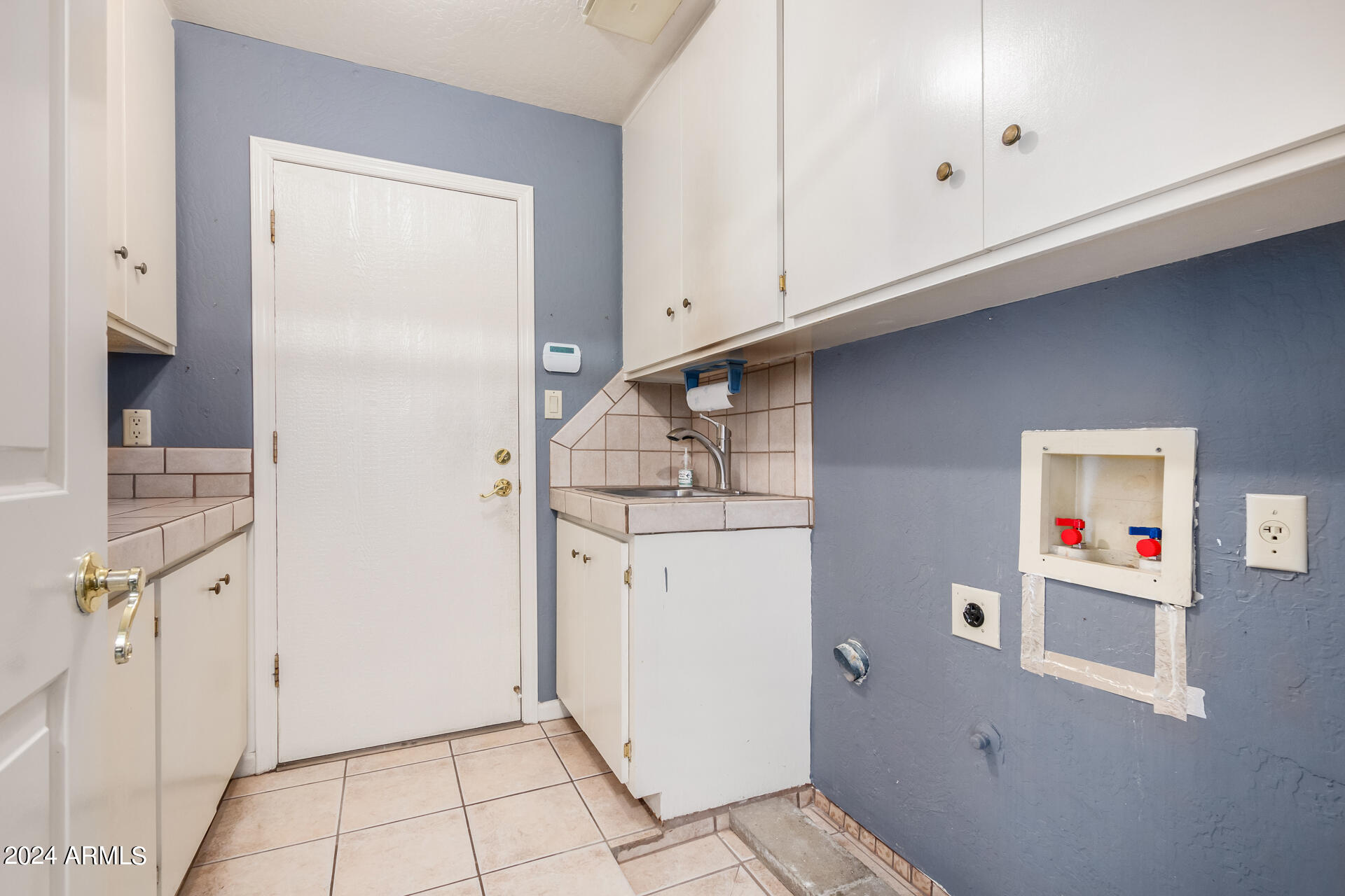 228 West Royal Palm Road Phoenix, AZ 85021 - Photo 38 of 63 0038-38 - Royal Palm