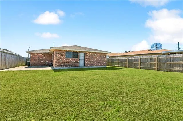 $215,000 | 108 Auburn Place, Kenner, LA 70065