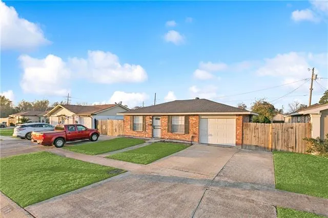 $215,000 | 108 Auburn Place, Kenner, LA 70065