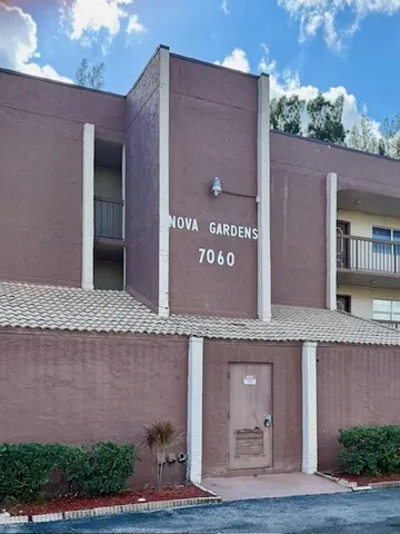 $2,250 | 7060 Nova Drive, Unit 304C, Davie, FL 33317