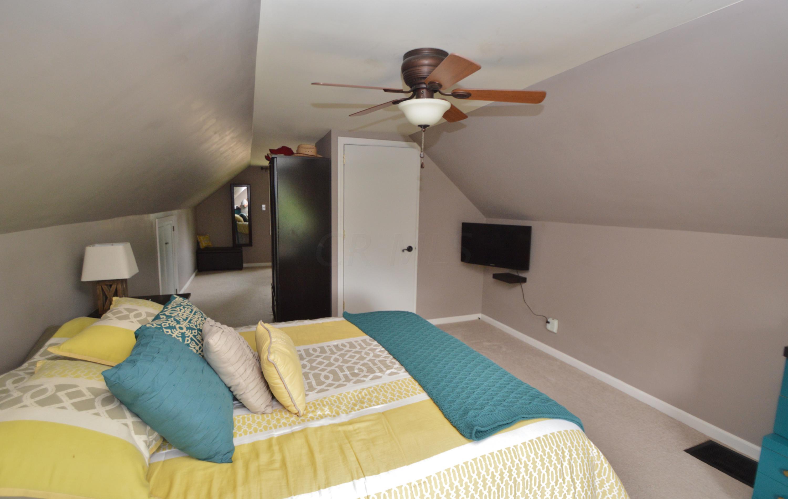 696 Wetmore Road Columbus, OH 43214 - Photo 15 of 23 Gallery Image 15