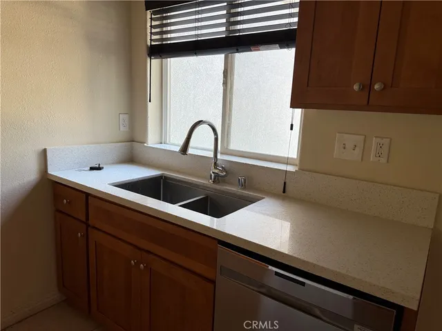 $2,700 | 1555 Orange Street, Unit 1002, Redlands, CA 92374