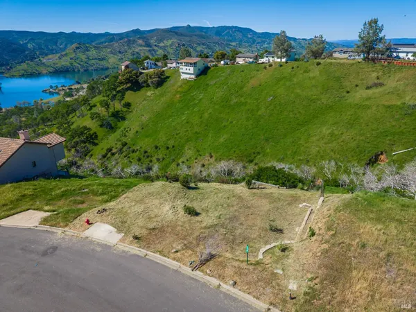 $77,000 | 318 Black Oak Lane, Napa, CA 94558