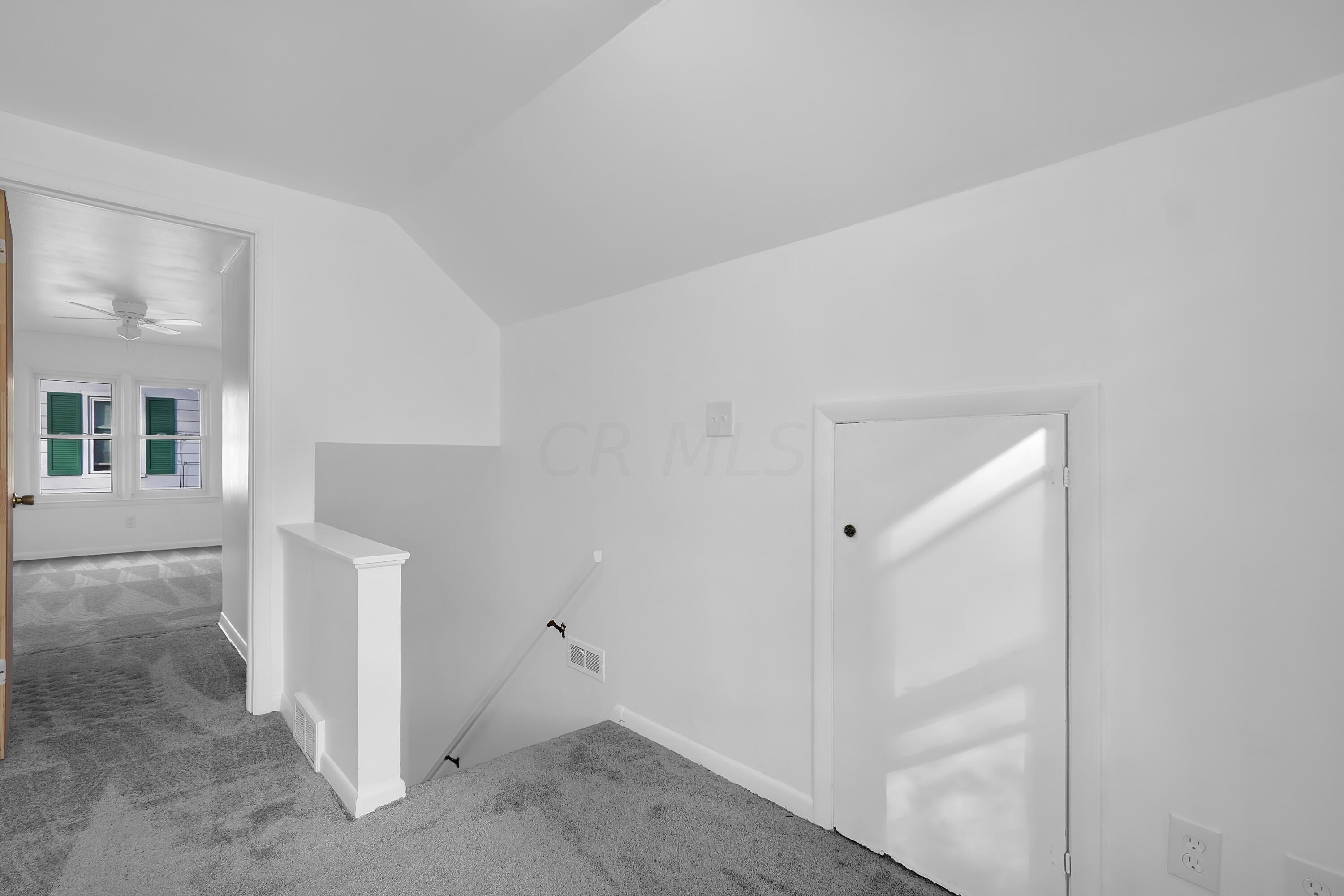 3760 Eisenhower Road Columbus, OH 43224 - Photo 12 of 18 DSC09618