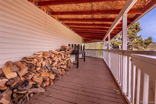 a view of a patio