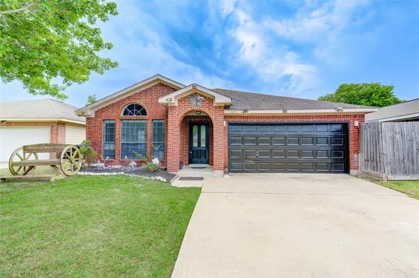 $1,850 | 1606 Quail Run, Brookshire, TX 77423