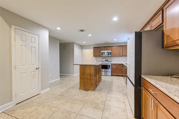 $1,850 | 1606 Quail Run, Brookshire, TX 77423