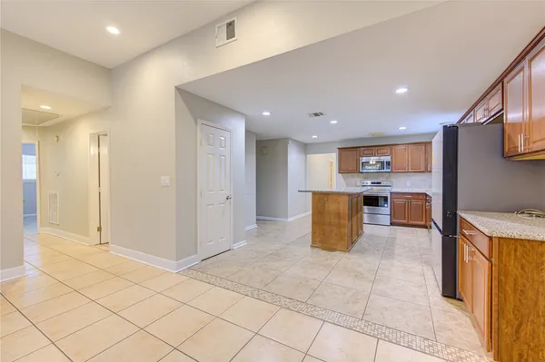 $1,850 | 1606 Quail Run, Brookshire, TX 77423