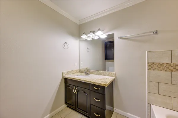 $1,850 | 1606 Quail Run, Brookshire, TX 77423