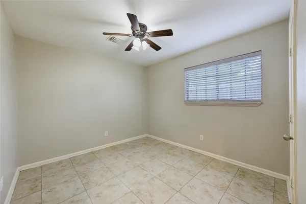 $1,850 | 1606 Quail Run, Brookshire, TX 77423