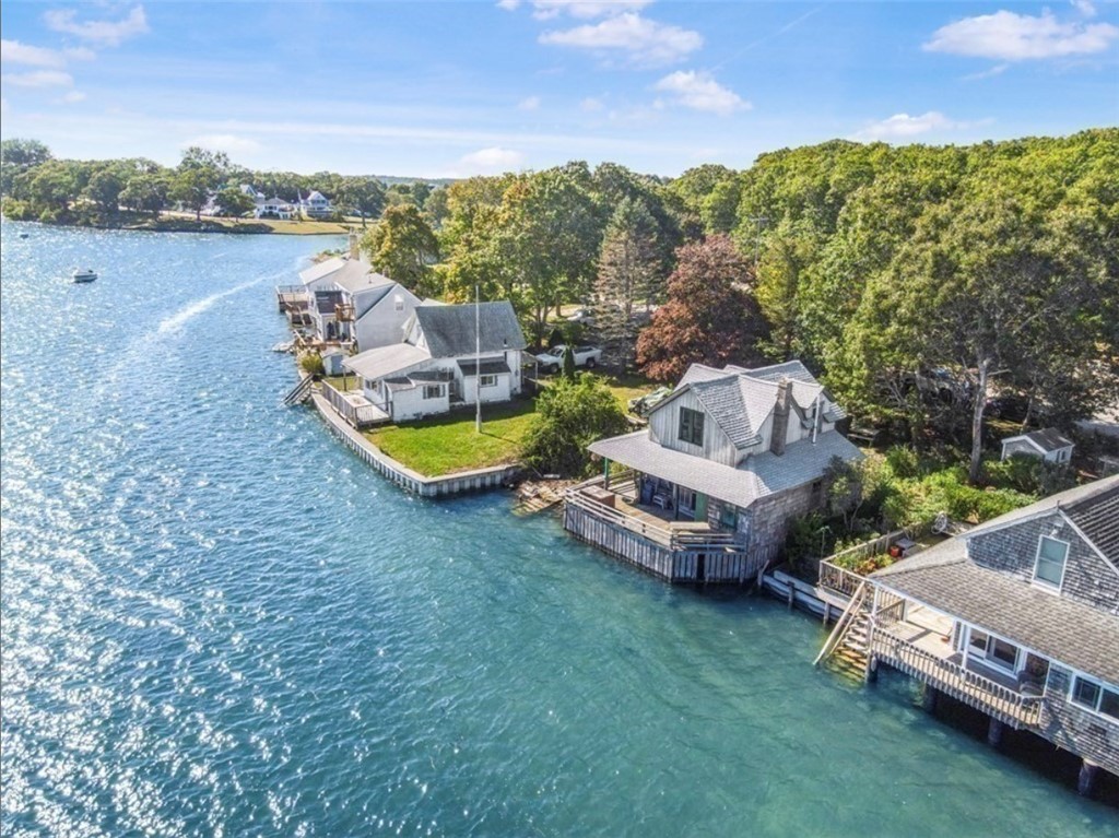 55 East Boulevard Onset, MA 02558 - Photo 12 of 39