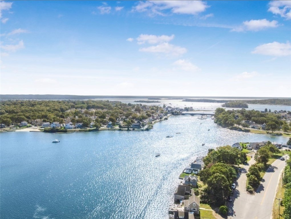 55 East Boulevard Onset, MA 02558 - Photo 4 of 39