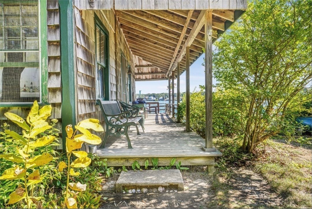 55 East Boulevard Onset, MA 02558 - Photo 7 of 39