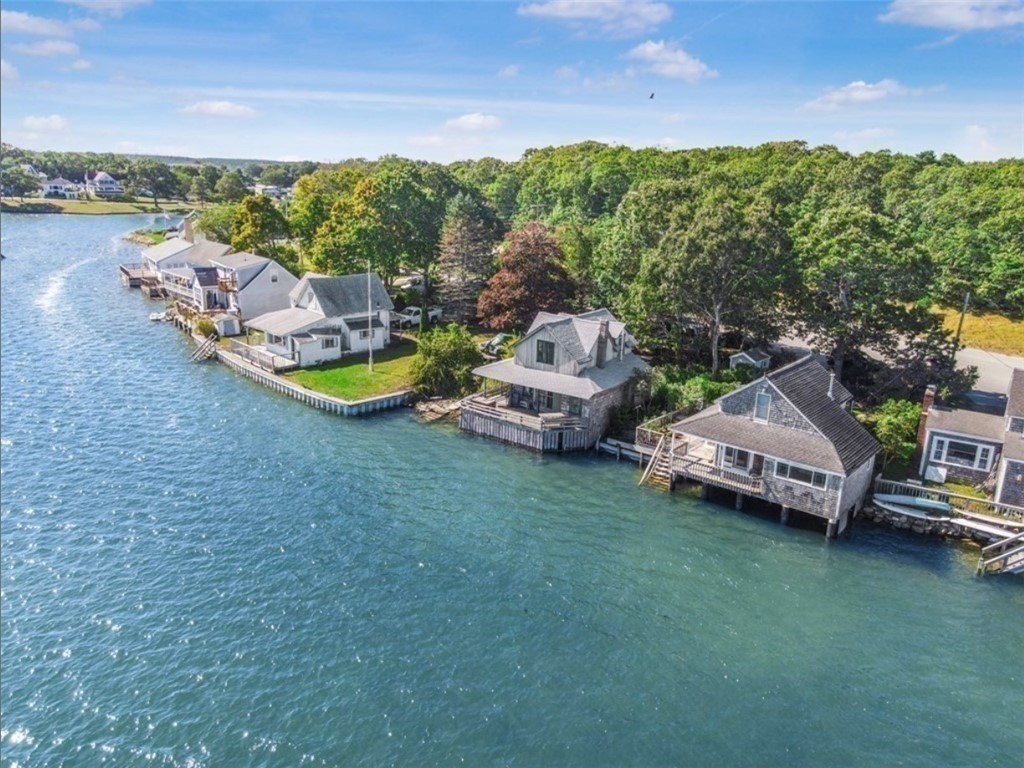 55 East Boulevard Onset, MA 02558 - Photo 10 of 39