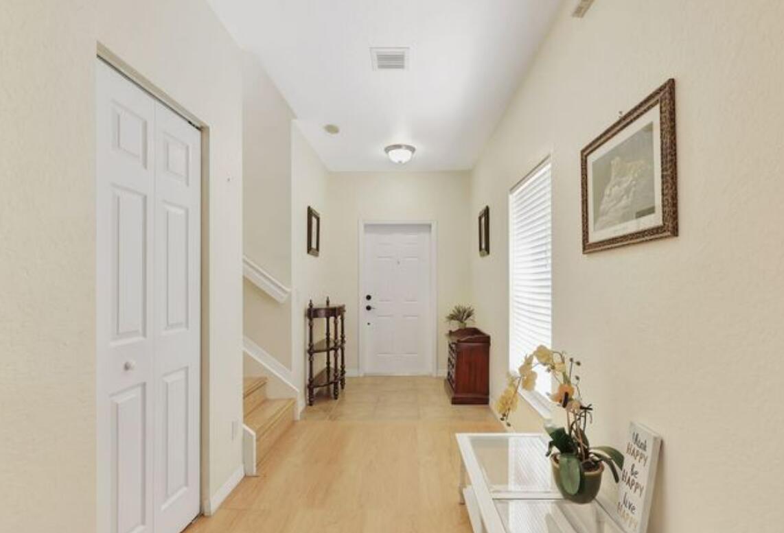 9322 Treasure Coast Street Fort Pierce, FL 34945 - Photo 2 of 10 Screenshot 4