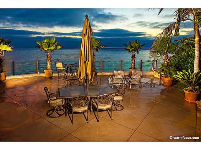 566 Neptune Avenue Encinitas, CA 92024 - Photo 1 of 10