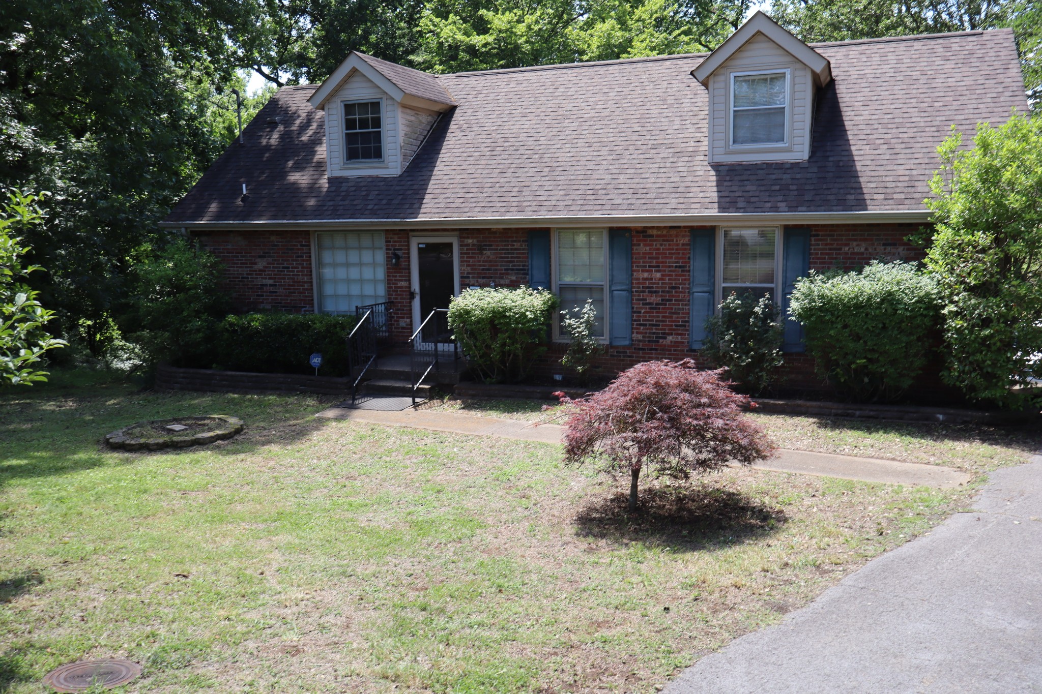 236 Santa Rosa Court Old Hickory, TN 37138 - Photo 3 of 43