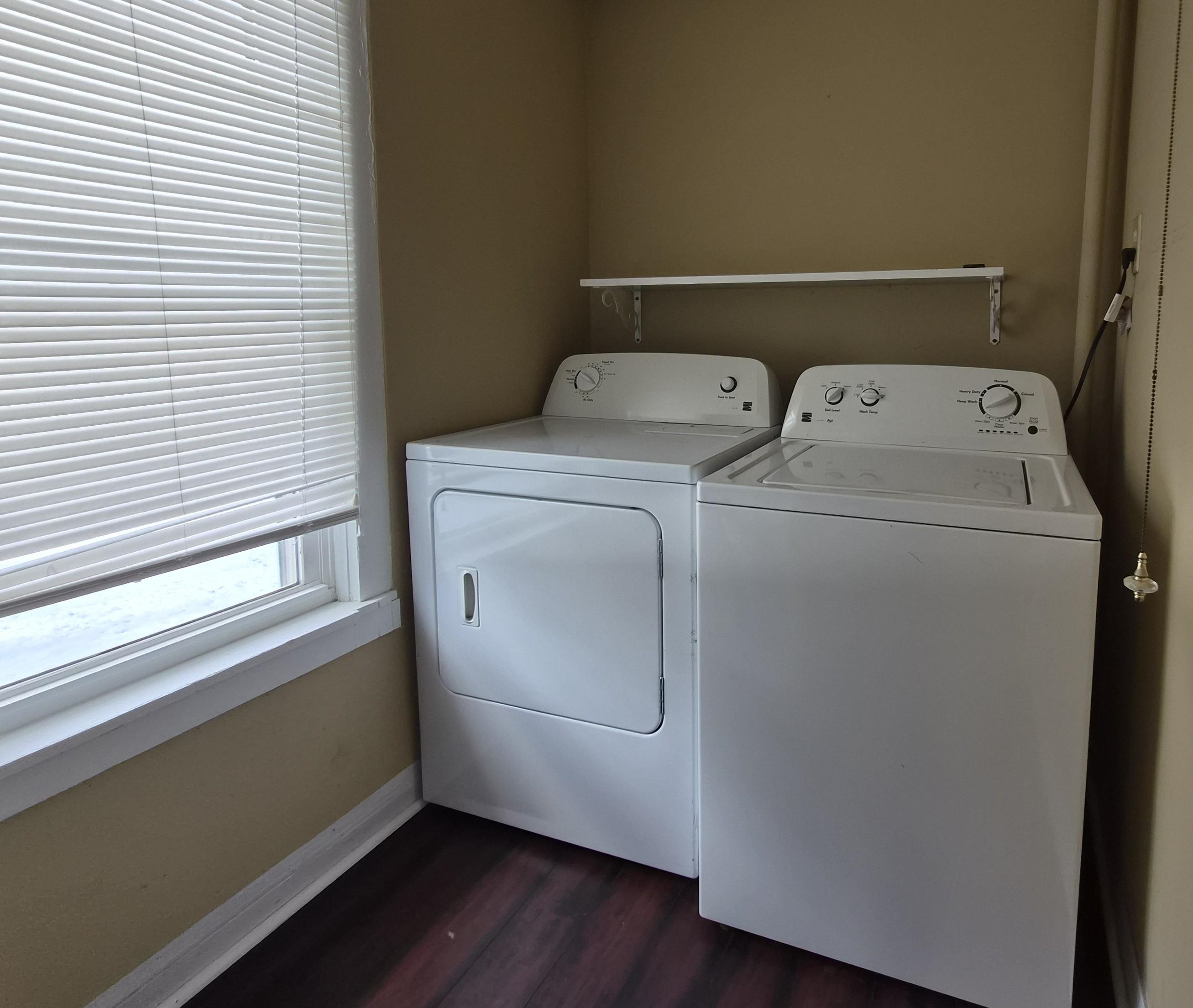 301 West Main Street Durand, IL 61024 - Photo 28 of 32 a utility room with dryer and washer