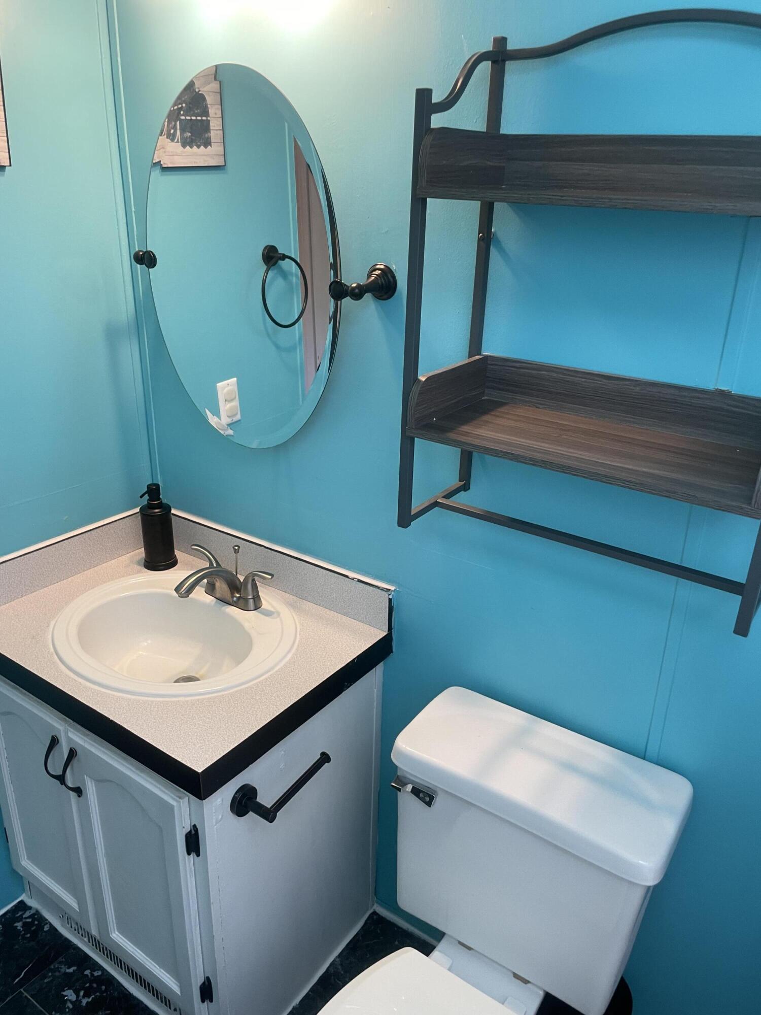 195 South Hunts Meadow Road Pittston, ME 04345 - Photo 12 of 37 second full bath