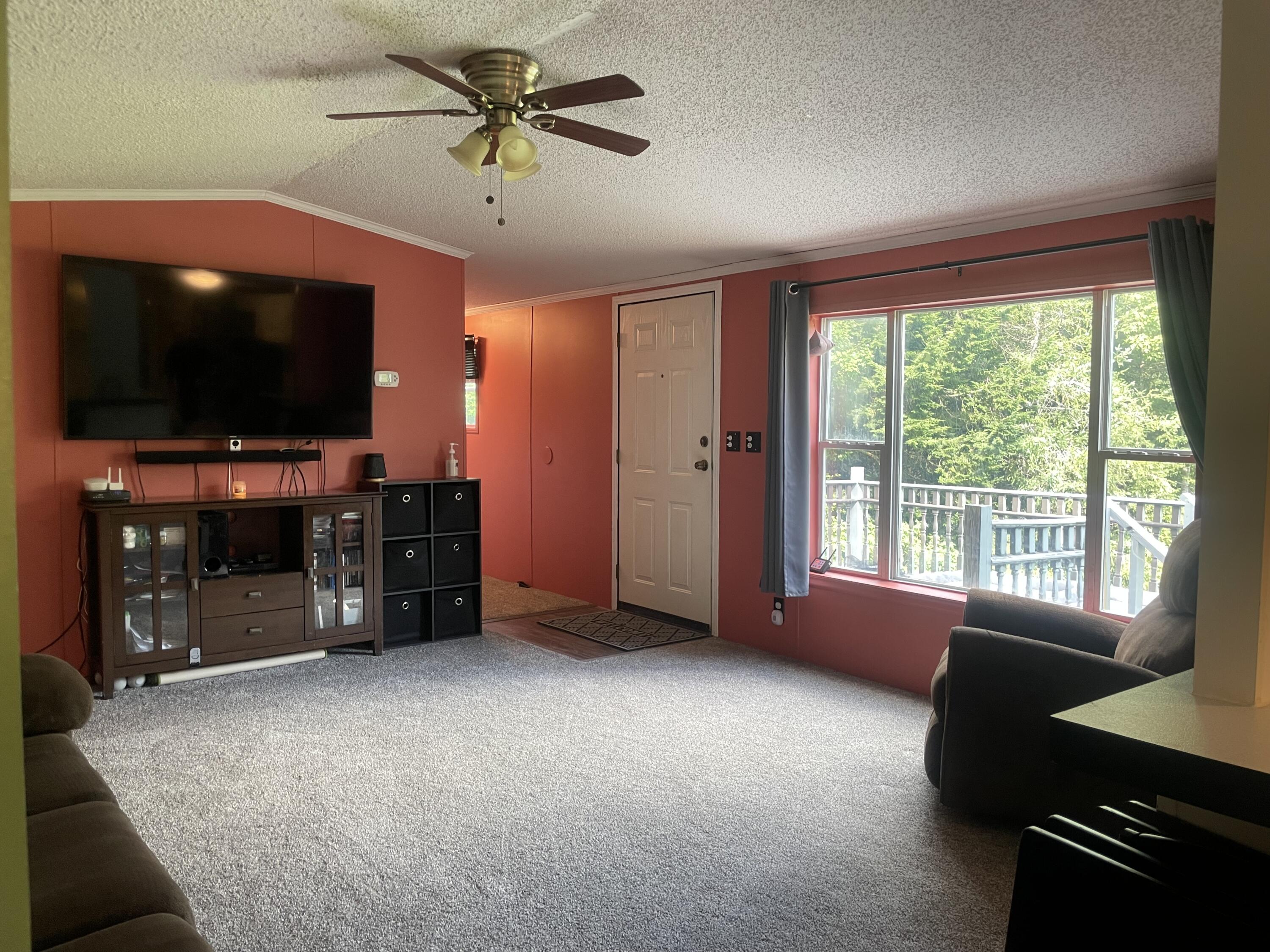 195 South Hunts Meadow Road Pittston, ME 04345 - Photo 7 of 37 IMG-7404