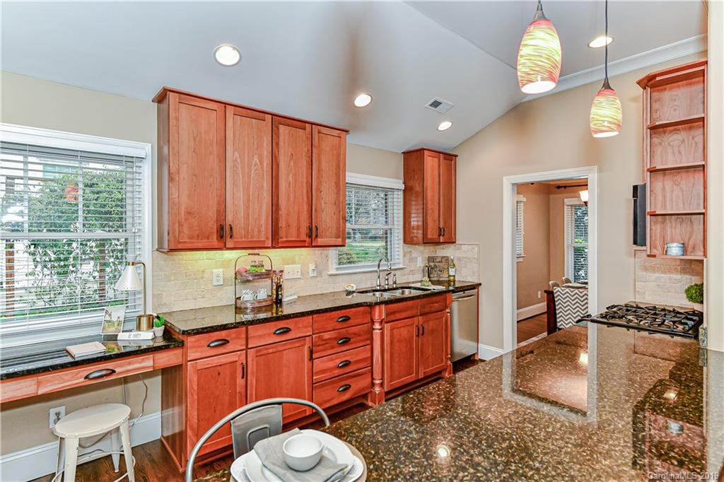 220 Scofield Road Charlotte, NC 28209 - Photo 15 of 40 Gallery Image 15