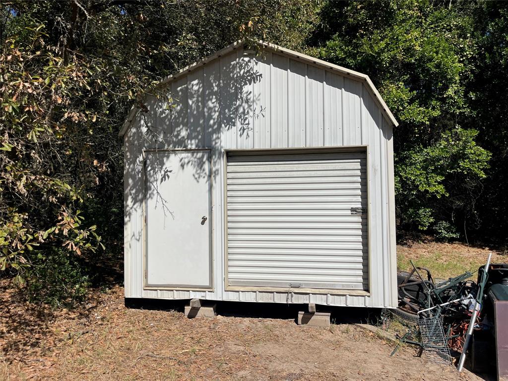 105 East Foggle Street Athens, TX 75751 - Photo 10 of 21 a view of a house with a yard