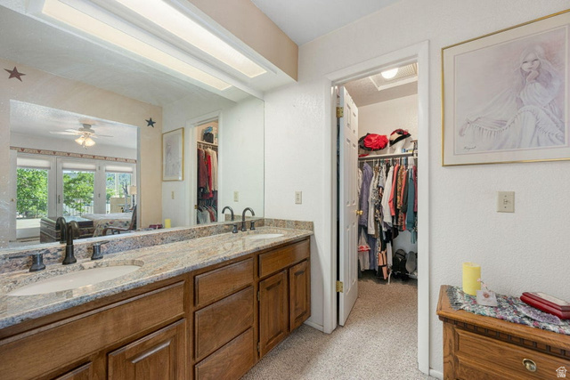 1122 Diamond Valley Drive St. George, UT 84770 - Photo 9 of 44