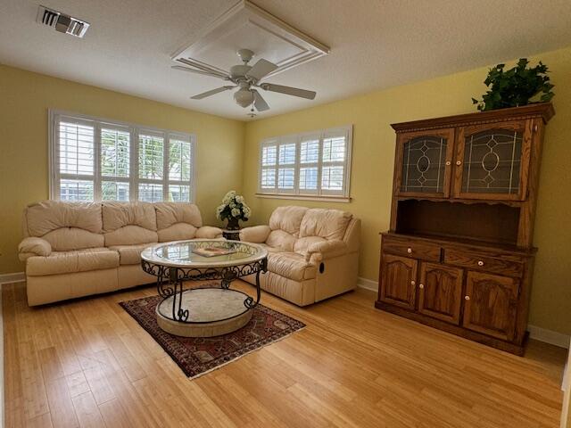 4334 Highway 441, Unit 6 Okeechobee, FL 34974 - Photo 10 of 15 IMG_6154