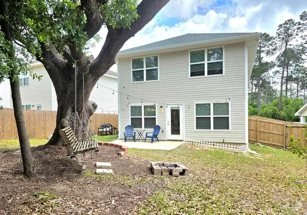 $2,200 | 380 Hilburn Lane, Pensacola, FL 32504