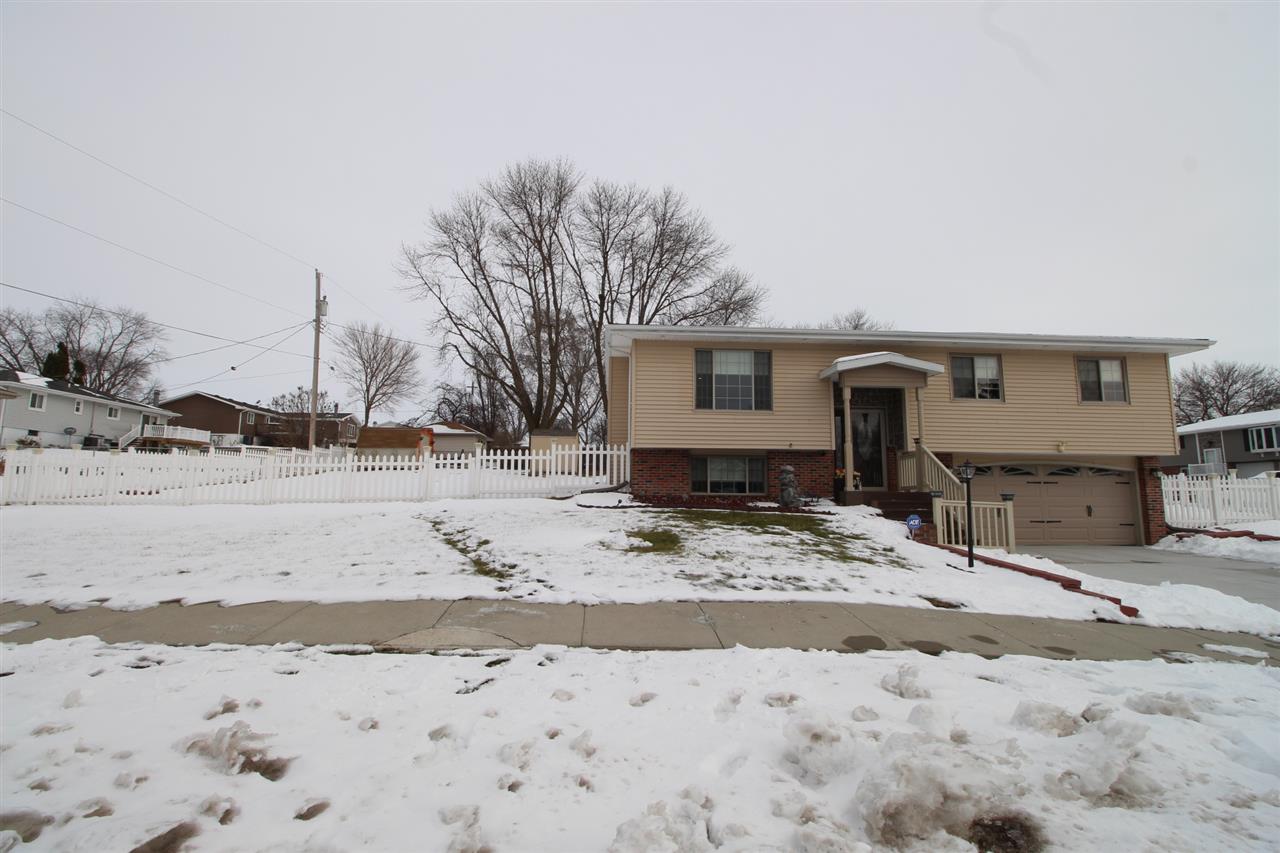 1600 Valli Hi Road Norfolk, NE 68701 - Photo 1 of 1 Gallery Image 1