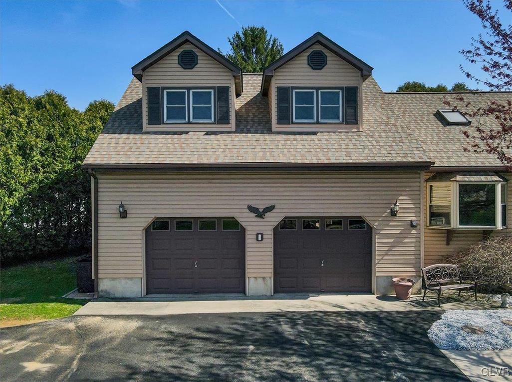 458 School House Road Nazareth, PA 18064 - Photo 6 of 74 Gallery Image 6