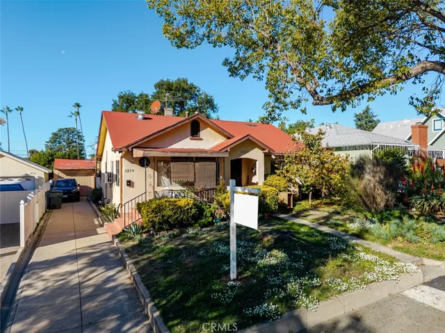 $1,400,000 | 1221 Wesley Avenue, Pasadena, CA 91104