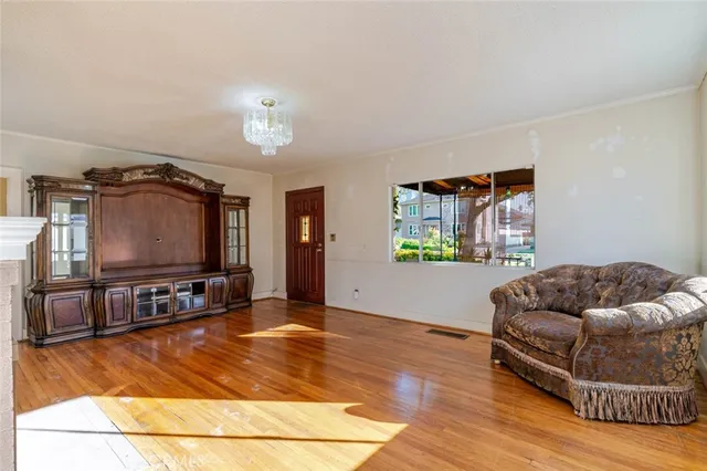 $1,400,000 | 1221 Wesley Avenue, Pasadena, CA 91104