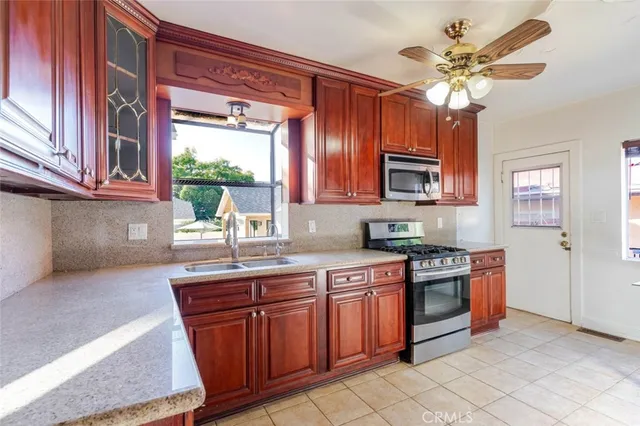 $1,400,000 | 1221 Wesley Avenue, Pasadena, CA 91104