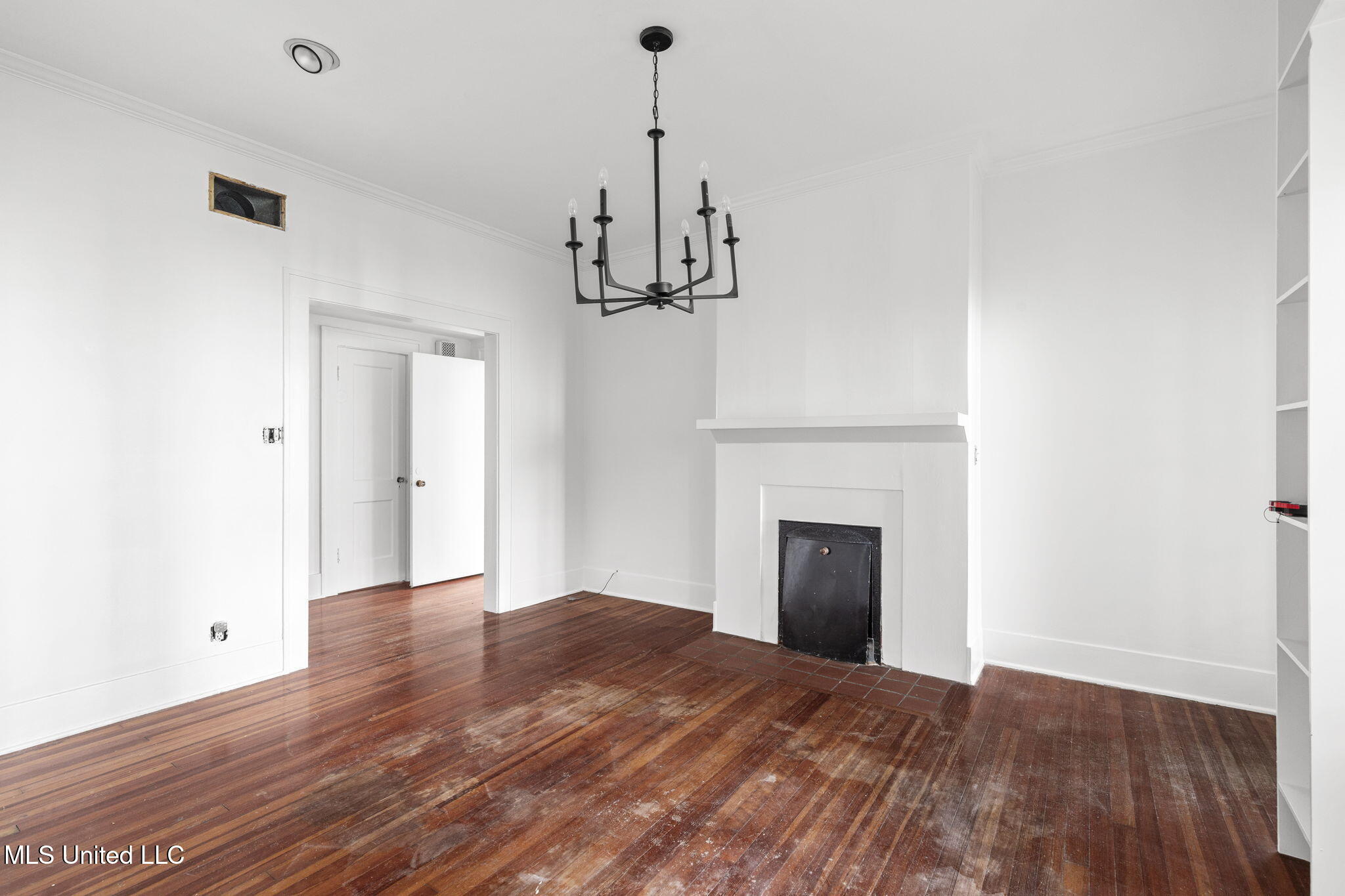 1320 Greymont Street Jackson, MS 39202 - Photo 13 of 34 16-web-or-mls-1320 Greymont-16