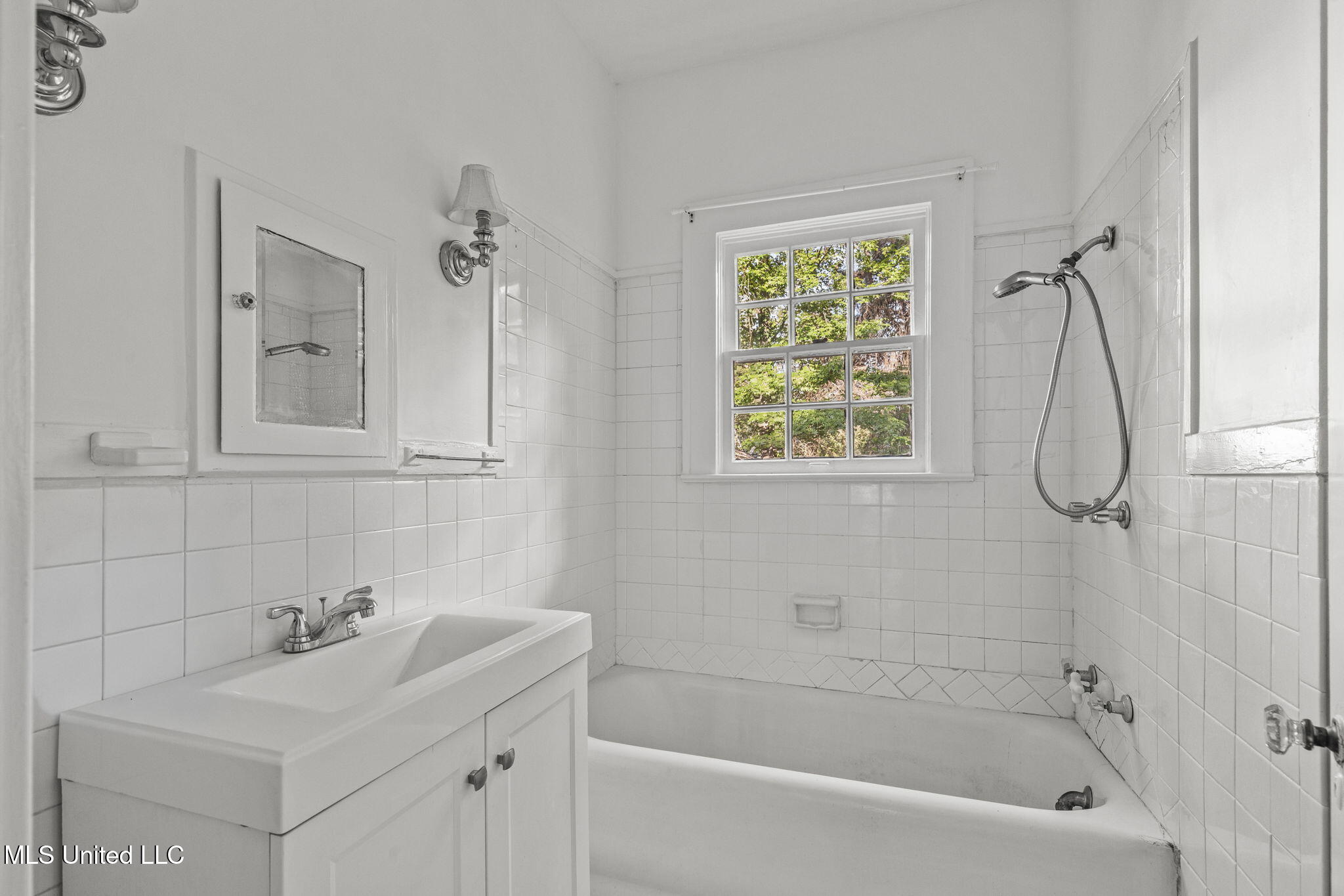 1320 Greymont Street Jackson, MS 39202 - Photo 21 of 34 24-web-or-mls-1320 Greymont-24