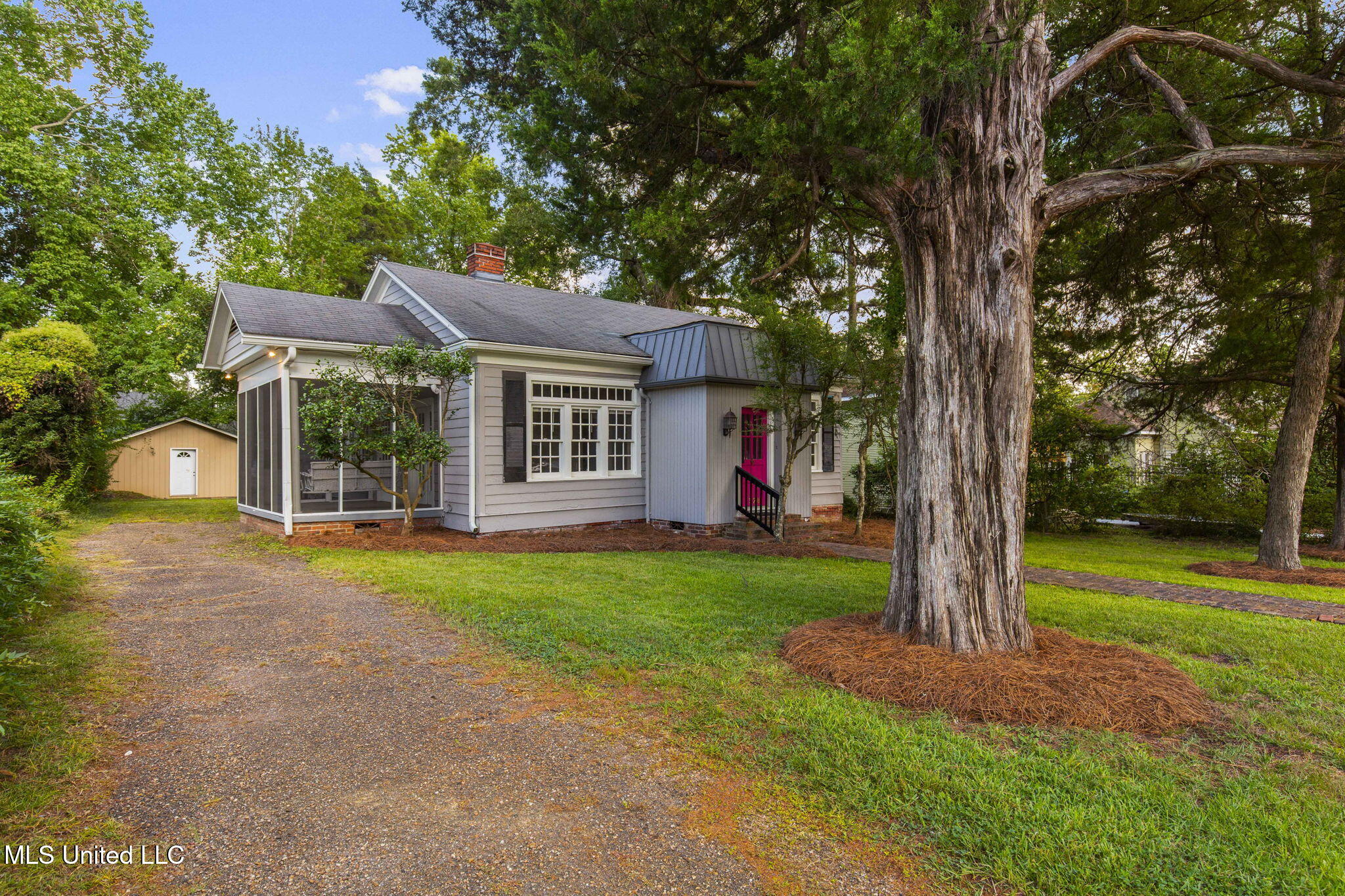 1320 Greymont Street Jackson, MS 39202 - Photo 27 of 34 2-web-or-mls-1320 Greymont-2