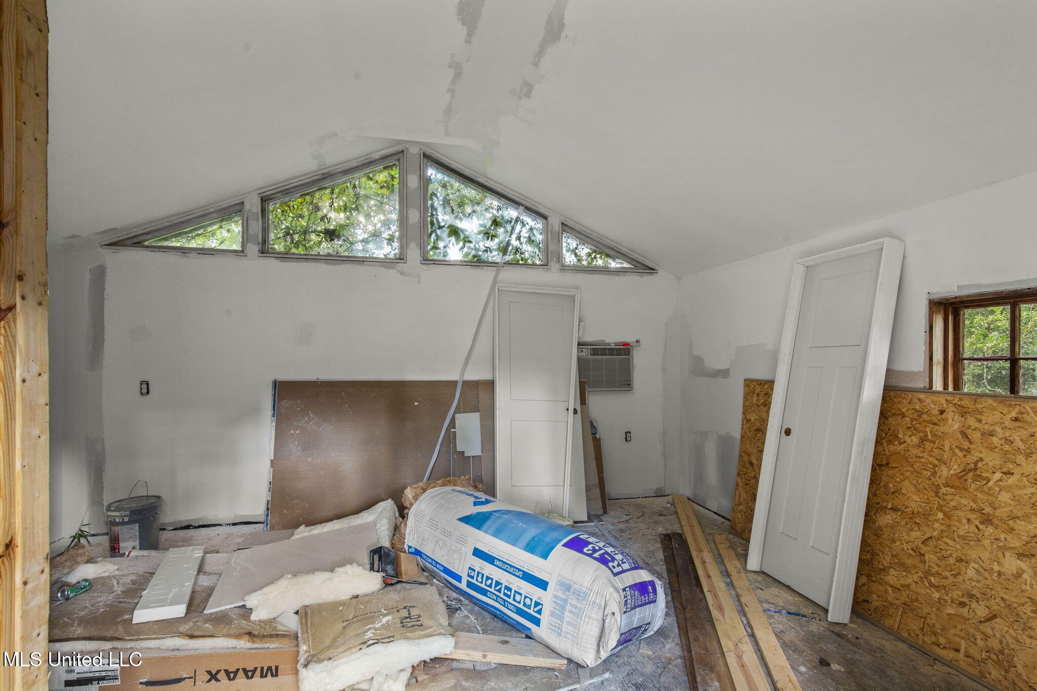 1320 Greymont Street Jackson, MS 39202 - Photo 34 of 34 34-web-or-mls-1320 Greymont-34