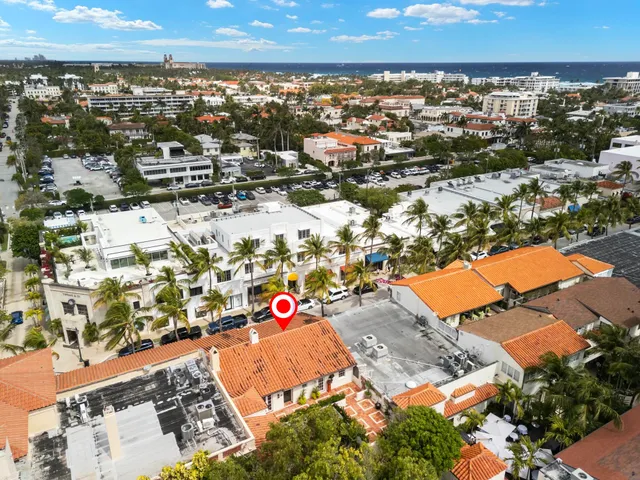 $25,000 | 250 Worth 4 Avenue, Unit 4, Palm Beach, FL 33480