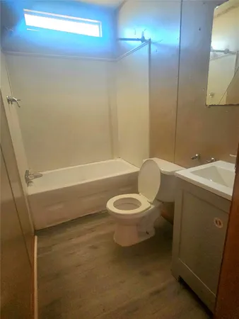 $1,200 | 1423 Prosperity Street, El Campo, TX 77437