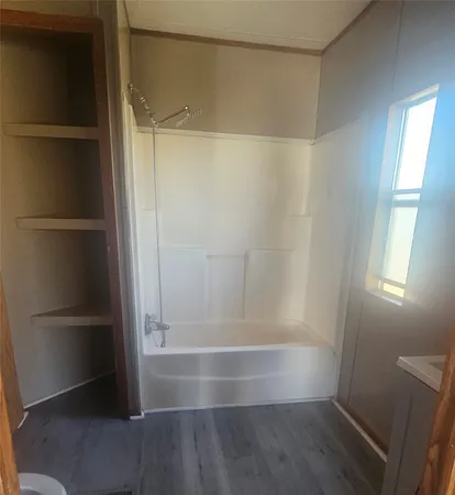 $1,200 | 1423 Prosperity Street, El Campo, TX 77437